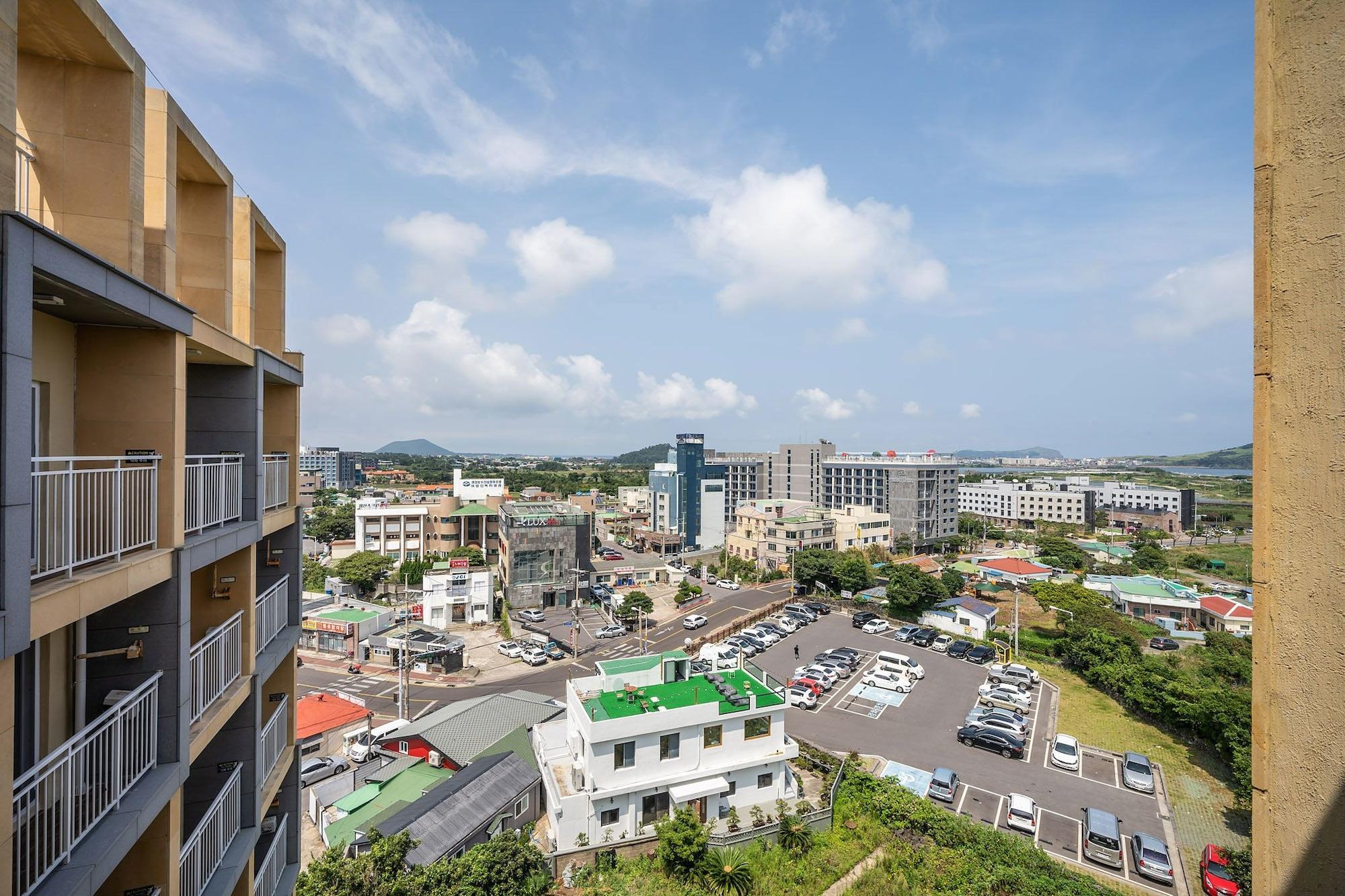 Golden Tulip Seongsan Hotel 3*