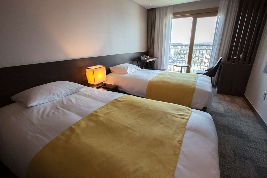 Golden Tulip Seongsan 3*