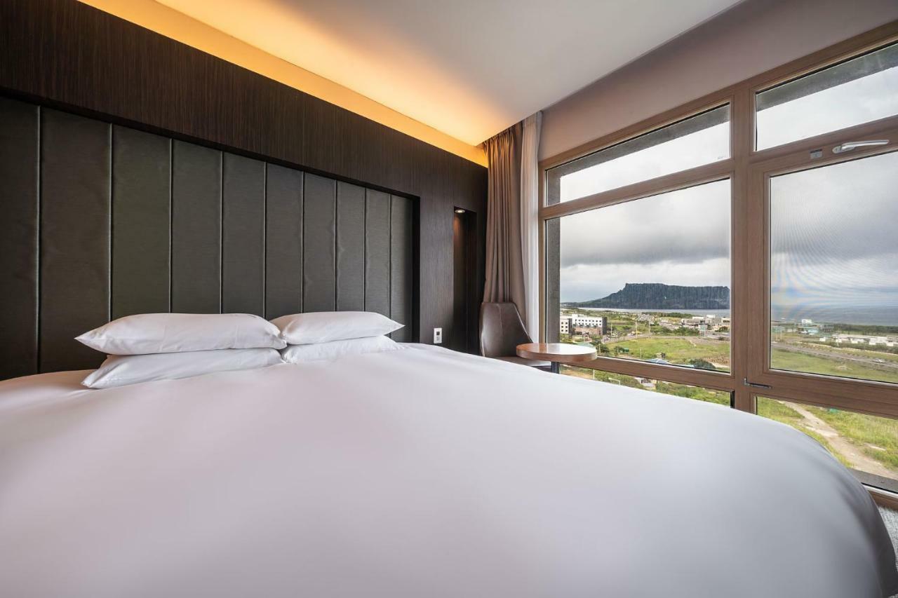Hotel Golden Tulip Seongsan 3*