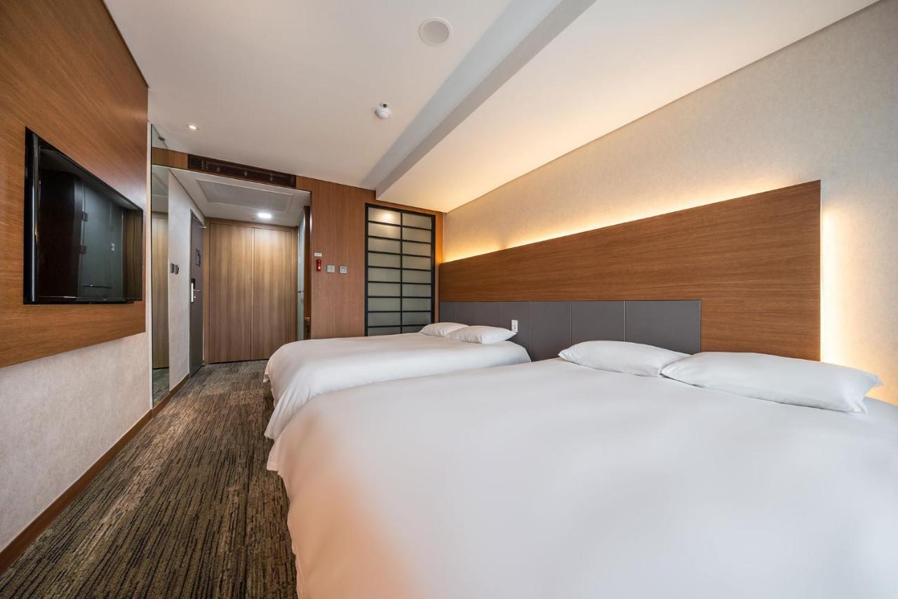 Hotel Golden Tulip Seongsan 3*